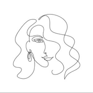 Meet your Posher, Lily Fox